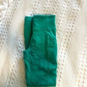 Lululemon leggings- Fast and Free SZ 4. Length 25
